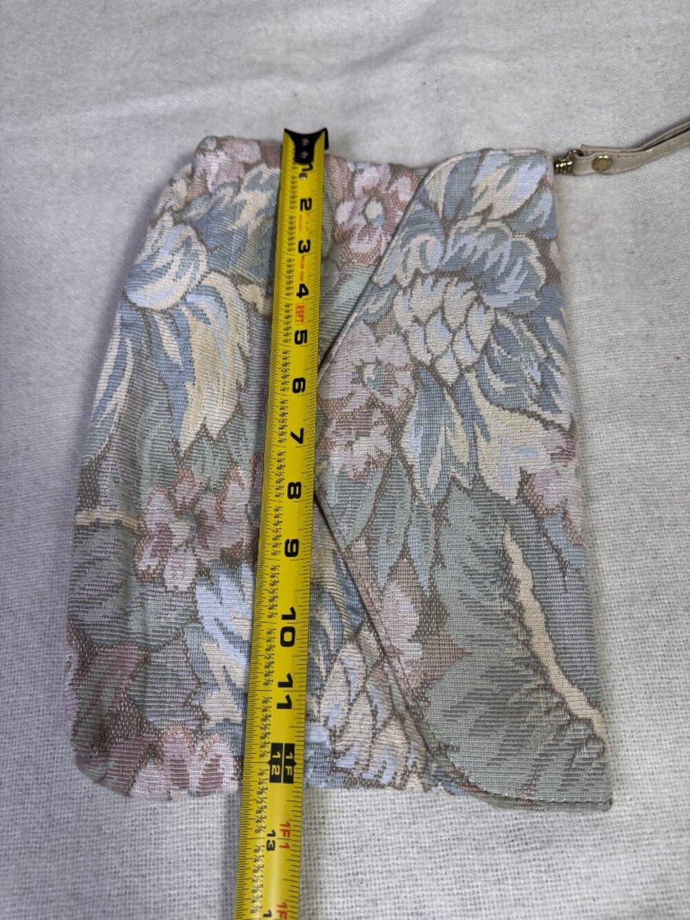 Vintage 80s Floral Tapestry Clutch Wristlet - Coquette Cottagecore Grandmacore - Picture 4 of 13